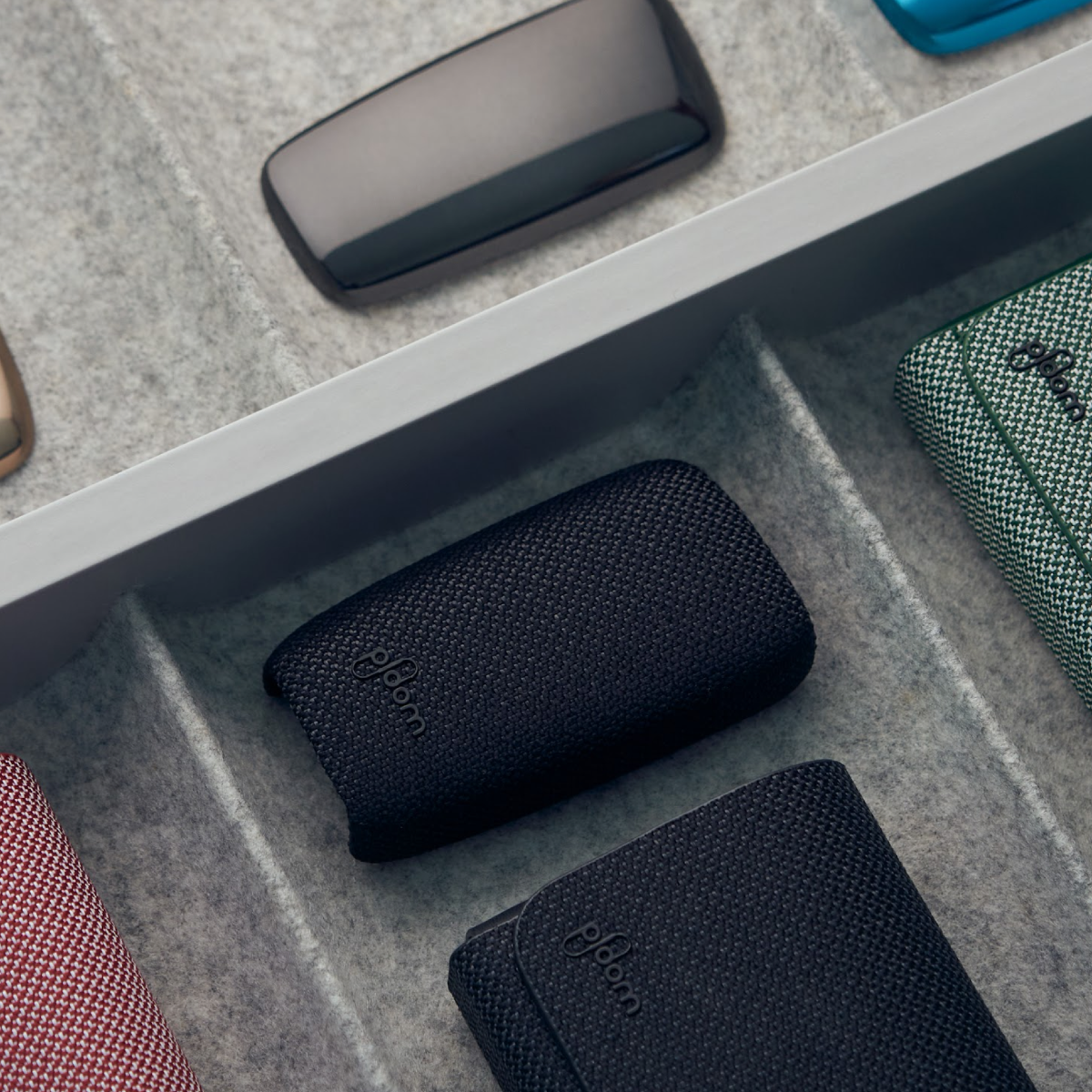 Panel trasero de tela Black Ploom X Advanced 
